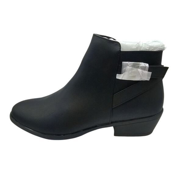 Vepose Black 911 Classic Ankle Boot with Zipper and Low Heel - Picture 2 of 9
